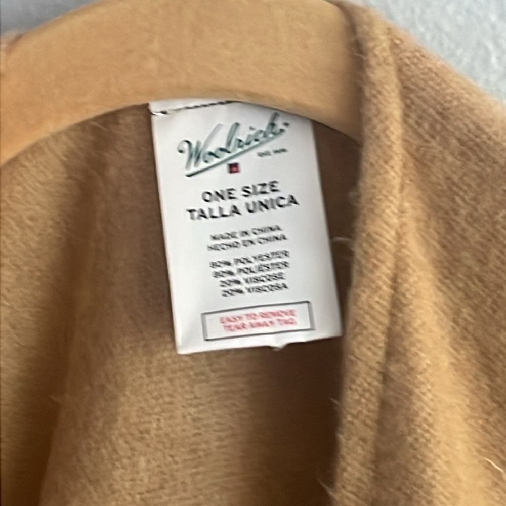 Women's Woolrich Luxe Soft Cozy Blanket Scarf Wrap Ruana Fringed One-Size - Picture 8 of 13